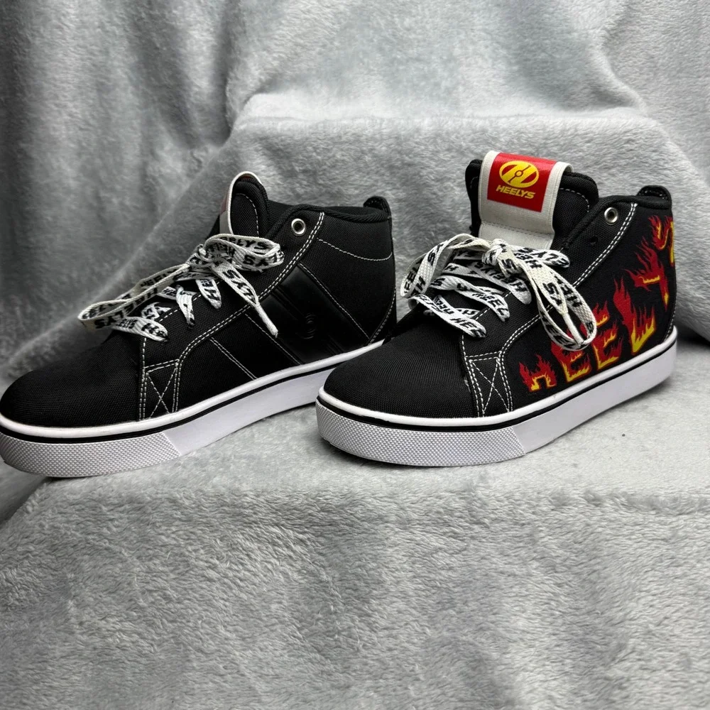 Heelys Racer 20 Mid Black Flame Skate Shoes HE100903 Youth Size 4Y